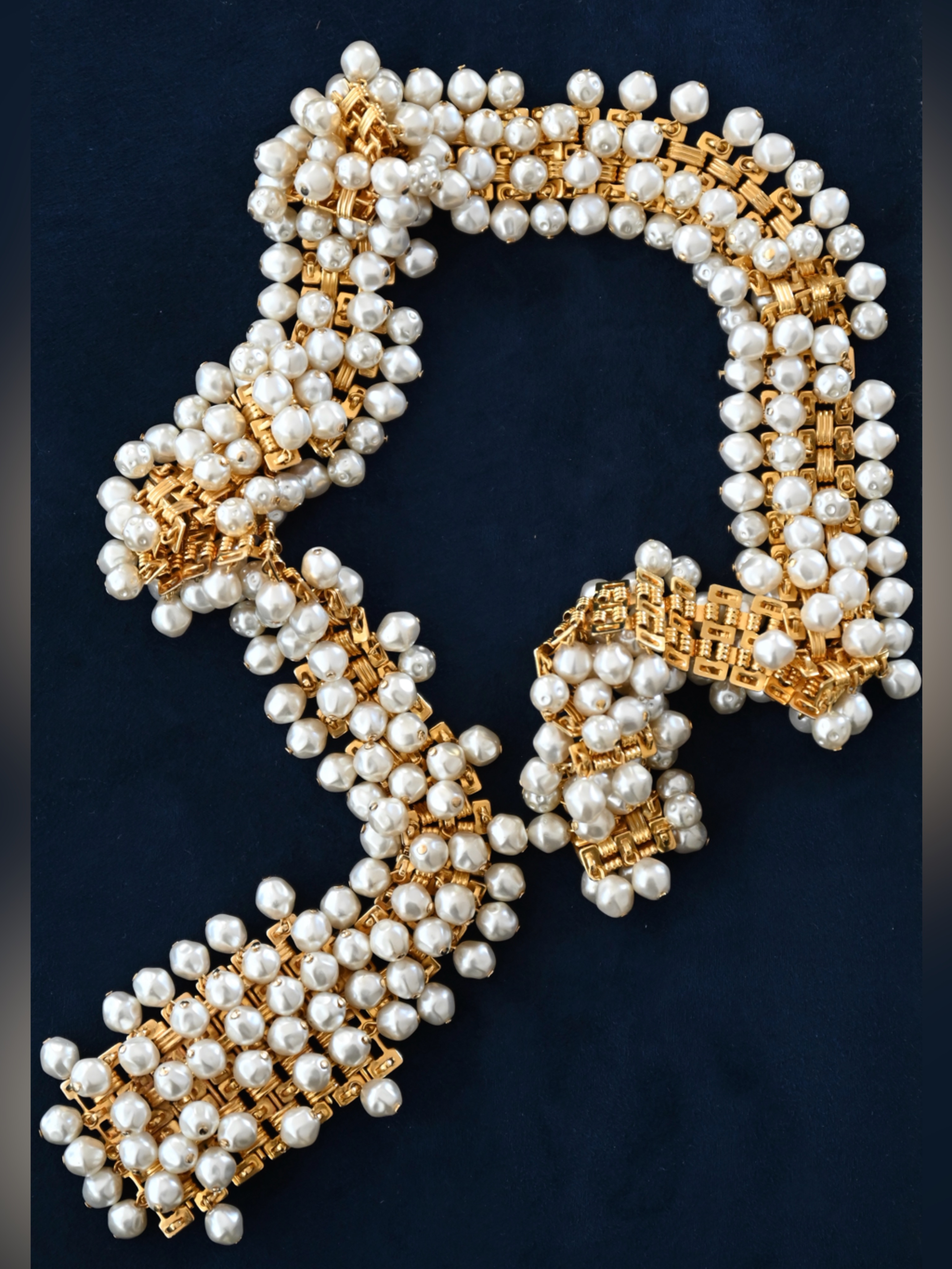 Authentic Vintage Dior Baroque Pearl Droplet Gold Wide Band Belt Chain Necklace